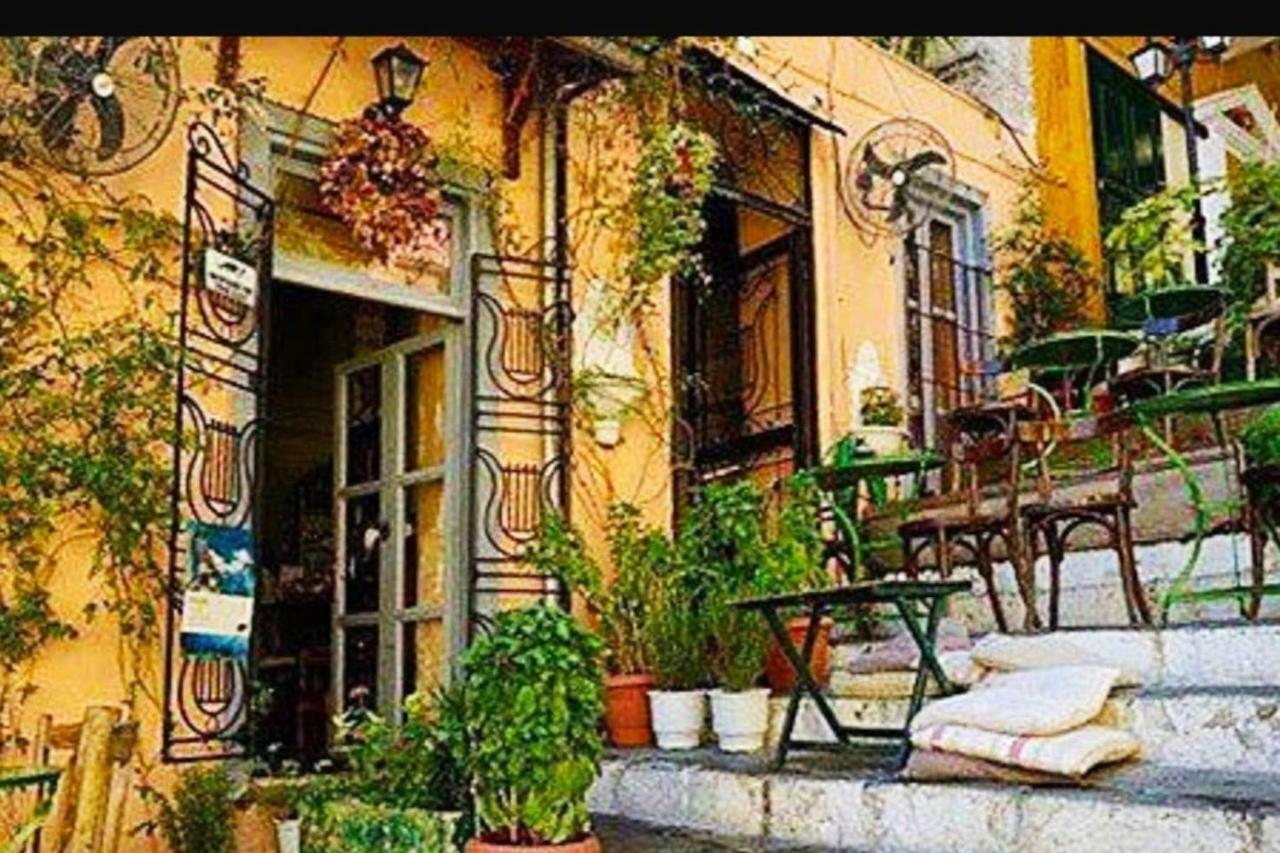 Koukaki-Acropolis Roomy With A Private Veranda Apt. เอเธนส์ ภายนอก รูปภาพ